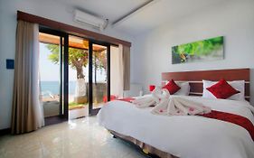Valomia Beachfront